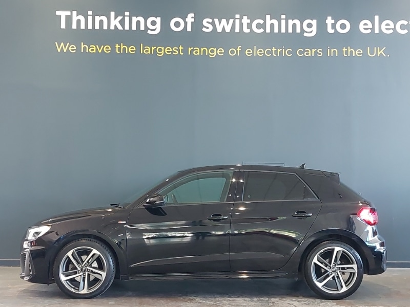 Used Audi A1 2023 for sale - 76369912: Photo 4