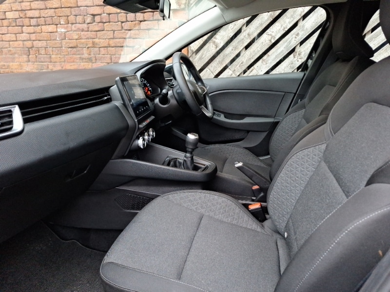 Used Renault Clio 2022 for sale - 76497790: Photo 5