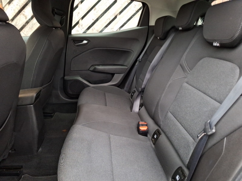 Used Renault Clio 2022 for sale - 76497790: Photo 6