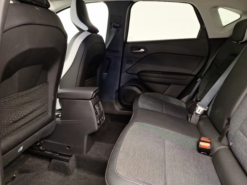 Used Renault Captur 2023 for sale - 77266041: Photo 6