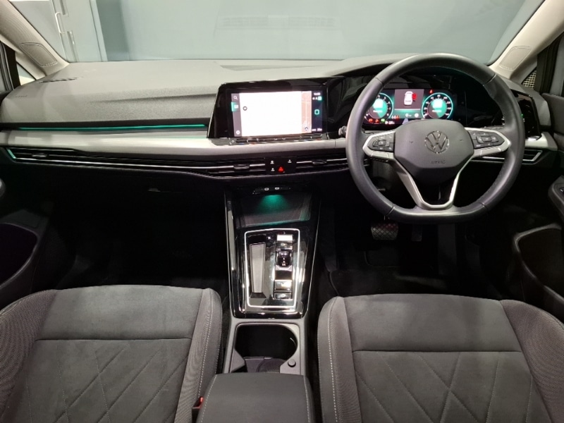 Used Volkswagen Golf 2023 for sale - 78179326: Photo 2