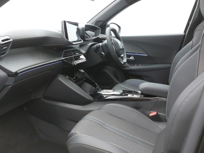 Used Peugeot 2008 2025 for sale - 76411128: Photo 5