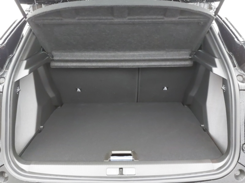 Used Peugeot 2008 2025 for sale - 76411128: Photo 8