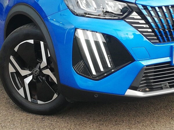 Used Peugeot 2008 2023 for sale - 76343206: Photo 9