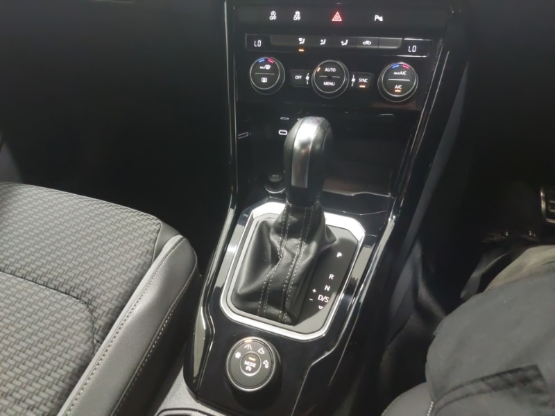 Used Volkswagen T-Roc 2020 for sale - 76411050: Photo 12