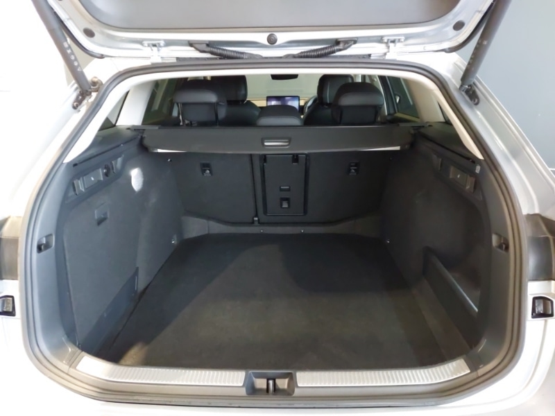 Used Skoda Superb 2024 for sale - 76683269: Photo 8