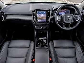 Used Volvo XC40 2024 for sale - 76720795: Photo