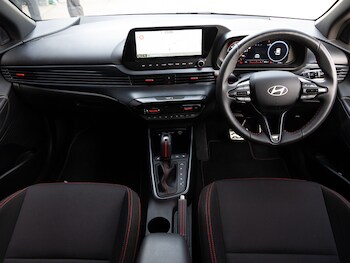 Used Hyundai i20 2024 for sale - 79048764: Photo