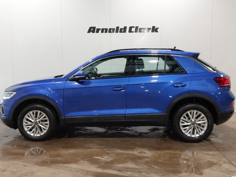 Used Volkswagen T-Roc 2023 for sale - 77955101: Photo 4