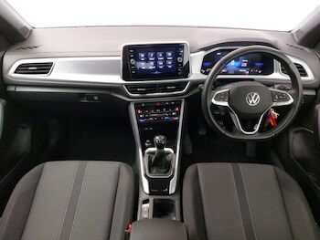 Used Volkswagen T-Roc 2022 for sale - 77343518: Photo