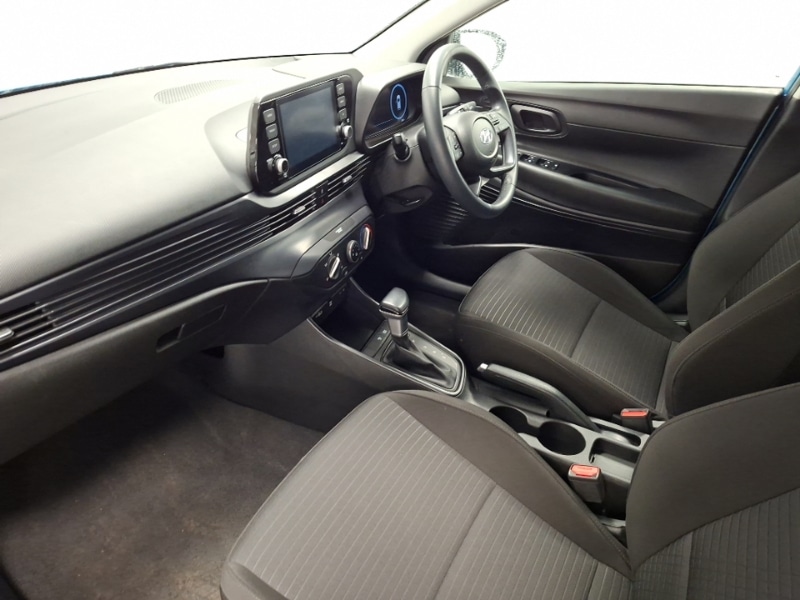 Used Hyundai i20 2023 for sale - 77977455: Photo 5