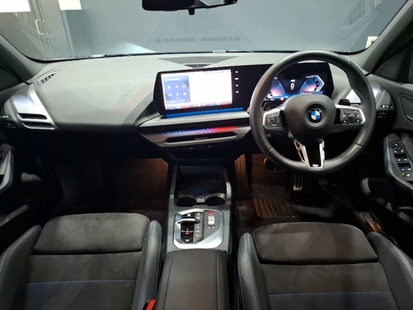 Used BMW 1 Series 2025 for sale - 76207832: Photo 2