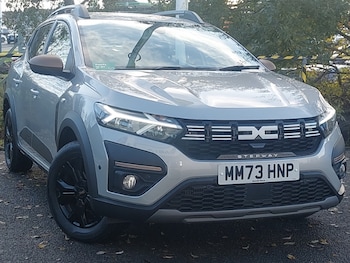 2023 - 1.0 TCe Extreme 5dr