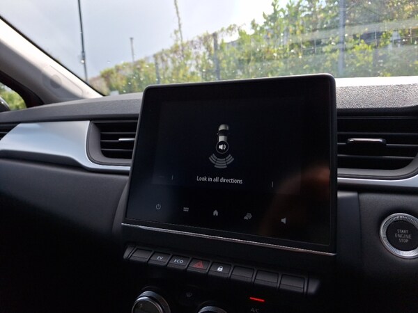 Used Renault Captur 2023 for sale - 76254129: Photo 11