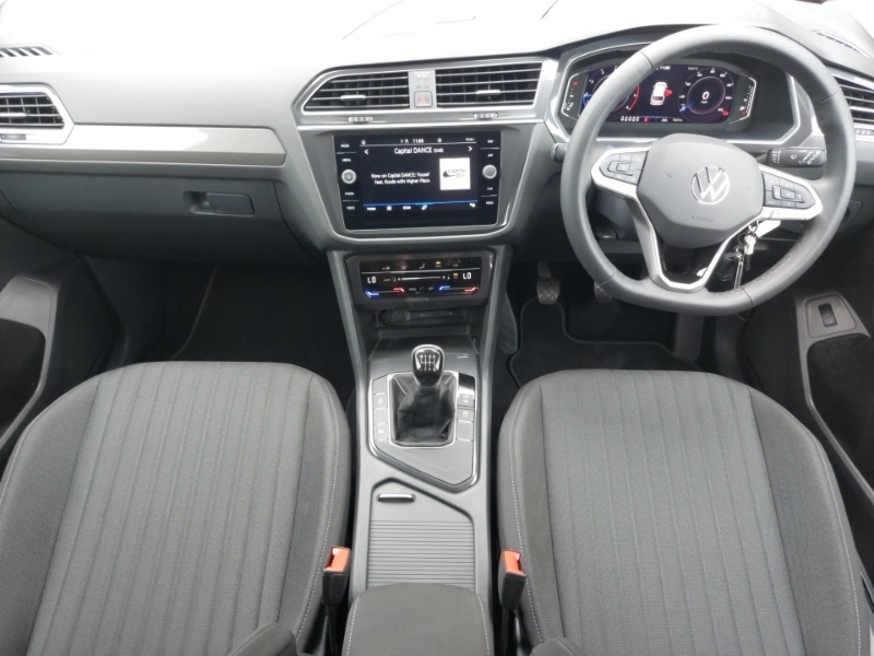 Used Volkswagen Tiguan Allspace 2024 for sale - 77657315: Photo 2