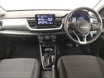 Used Kia Stonic 2023 for sale - 75762517: Photo