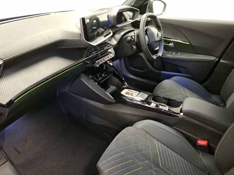 Used Peugeot 2008 2025 for sale - 77032008: Photo 5