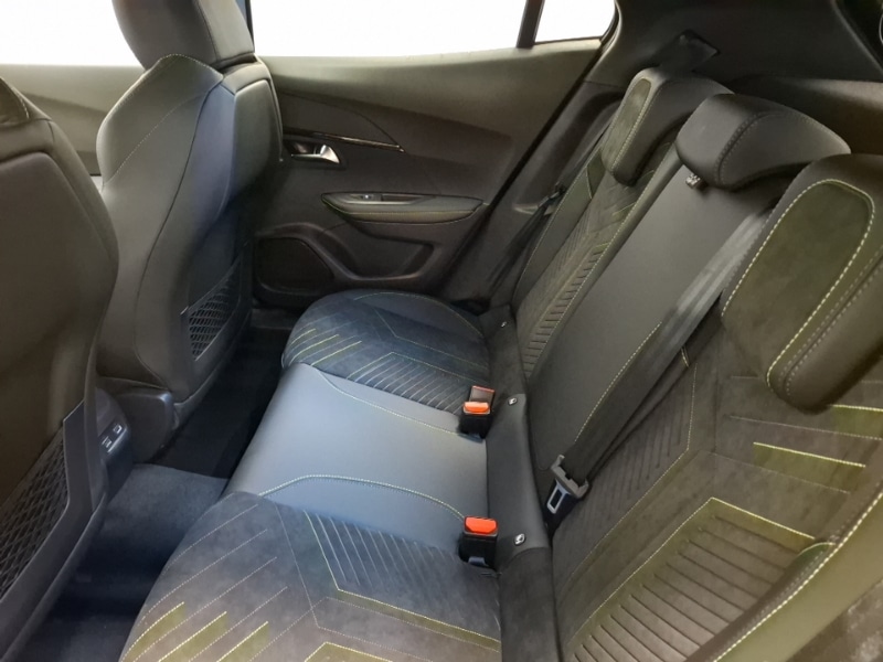 Used Peugeot 2008 2025 for sale - 77032008: Photo 6