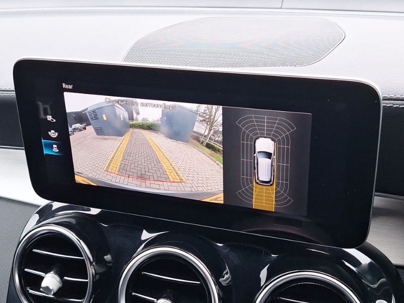 Used Mercedes-Benz GLC 2022 for sale - 77762176: Photo 11