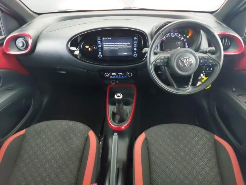 Used Toyota Aygo X 2023 for sale - 77975190: Photo 2