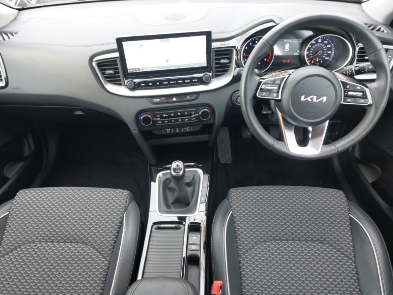 Used Kia Ceed 2025 for sale - 76392769: Photo 2