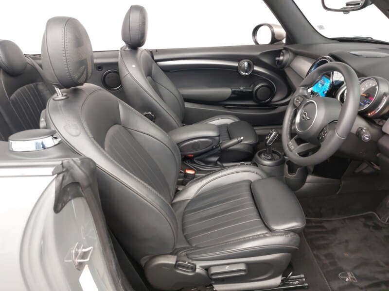 Used MINI Convertible 2022 for sale - 77876918: Photo 6