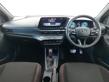 Used Hyundai i20 2023 for sale - 76225660: Photo 2