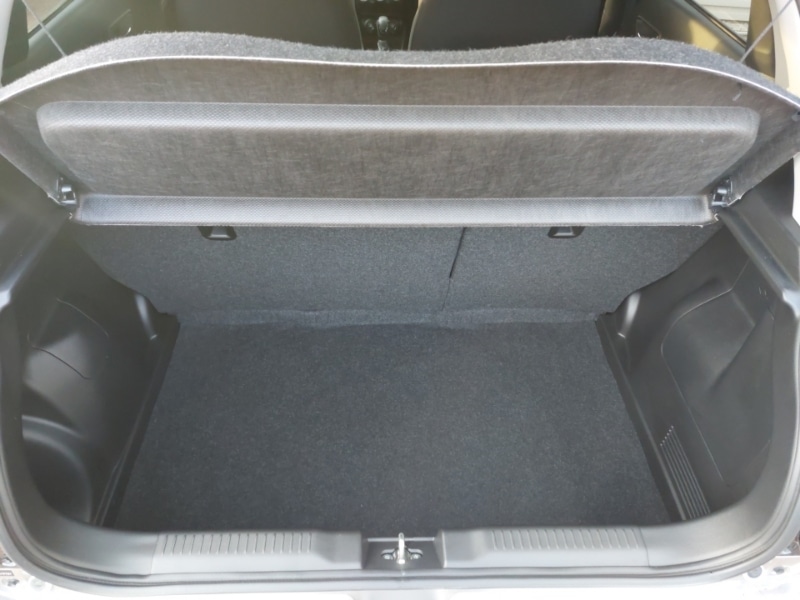 Used Suzuki Swift 2024 for sale - 77330238: Photo 8