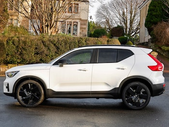 Used Volvo XC40 2025 for sale - 77992082: Photo