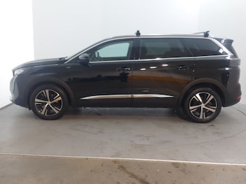 Used Peugeot 5008 2023 for sale - 77150868: Photo