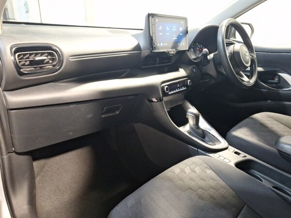Used Mazda Mazda2 HYBRID 2024 for sale - 76258762: Photo 5