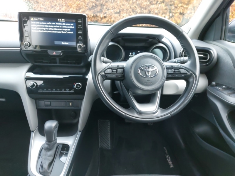 Used Toyota Yaris Cross 2022 for sale - 76619347: Photo 7