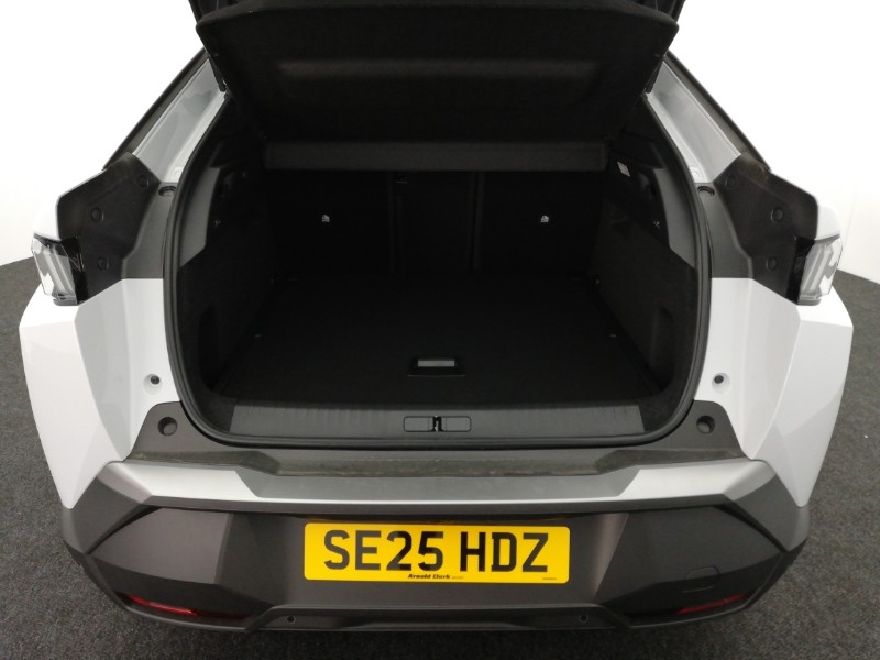 Used Peugeot 3008 2025 for sale - 77992390: Photo 8