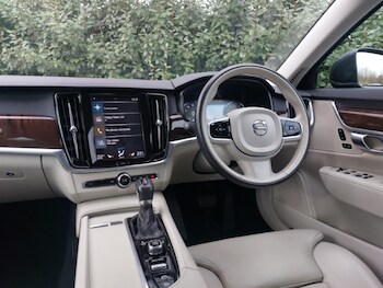 Used Volvo S90 2020 for sale - 76532748: Photo