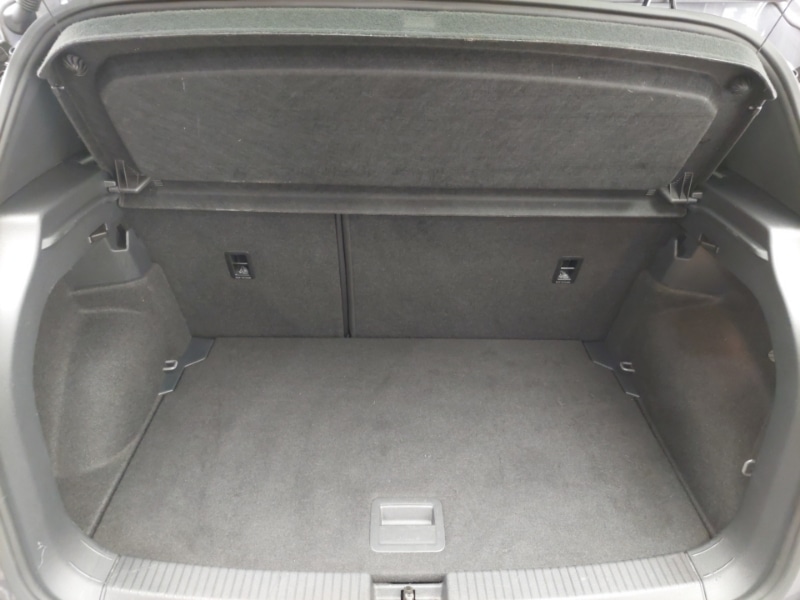 Used Volkswagen T-Cross 2023 for sale - 77875094: Photo 8