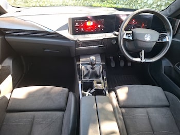 Used Vauxhall Astra 2024 for sale - 78423061: Photo