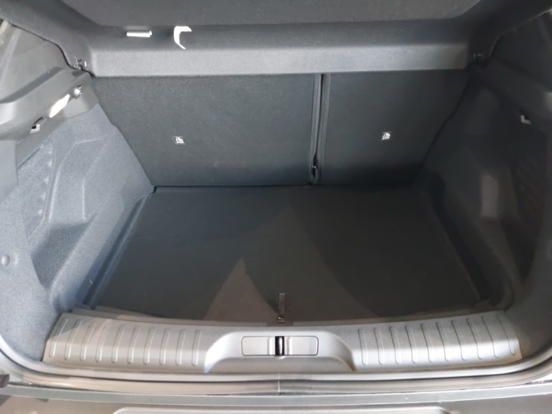 Used Alfa Romeo Junior 2025 for sale - 78014170: Photo 8