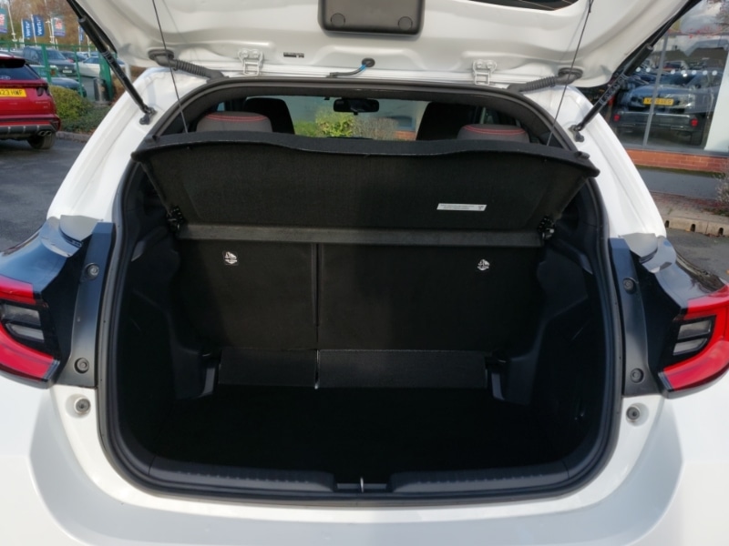 Used Toyota Yaris 2022 for sale - 76629414: Photo 8