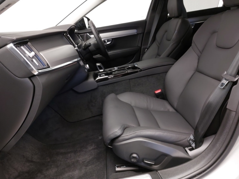 Used Volvo V90 2025 for sale - 77476250: Photo 5