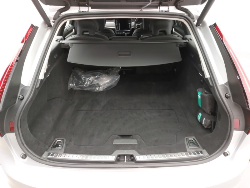 Used Volvo V90 2025 for sale - 77476250: Photo 8