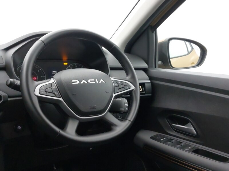 Used Dacia Sandero Stepway 2024 for sale - 76737366: Photo 10
