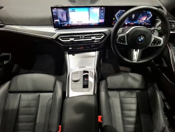 Used BMW 3 Series 2024 for sale - 78643254: Photo