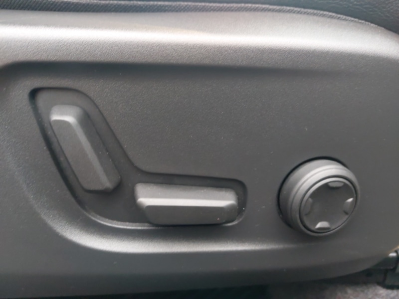 Used Volvo XC40 2024 for sale - 77420073: Photo 12