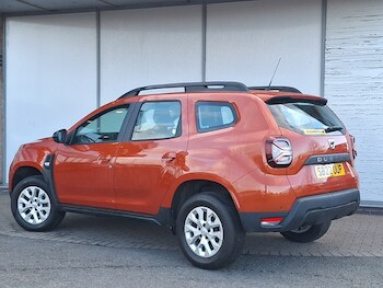 Used Dacia Duster 2022 for sale - 78547318: Photo