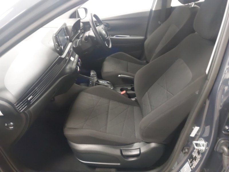 Used Hyundai BAYON 2023 for sale - 77085933: Photo 5