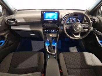 Used Toyota Yaris Cross 2022 for sale - 77024853: Photo
