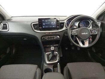 Used Kia Ceed 2021 for sale - 77265913: Photo