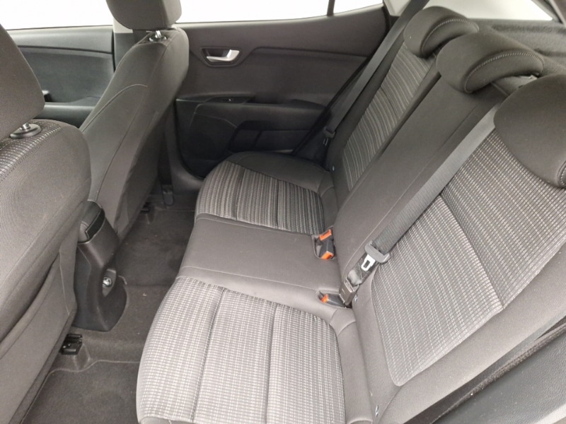 Used Kia Stonic 2023 for sale - 77752509: Photo 6