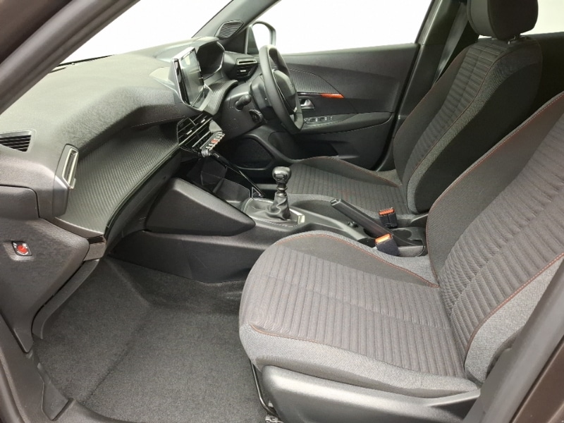 Used Peugeot 2008 2023 for sale - 77817719: Photo 5