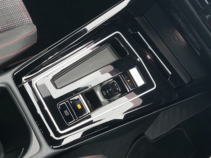 Used Volkswagen Golf 2024 for sale - 76727041: Photo 11